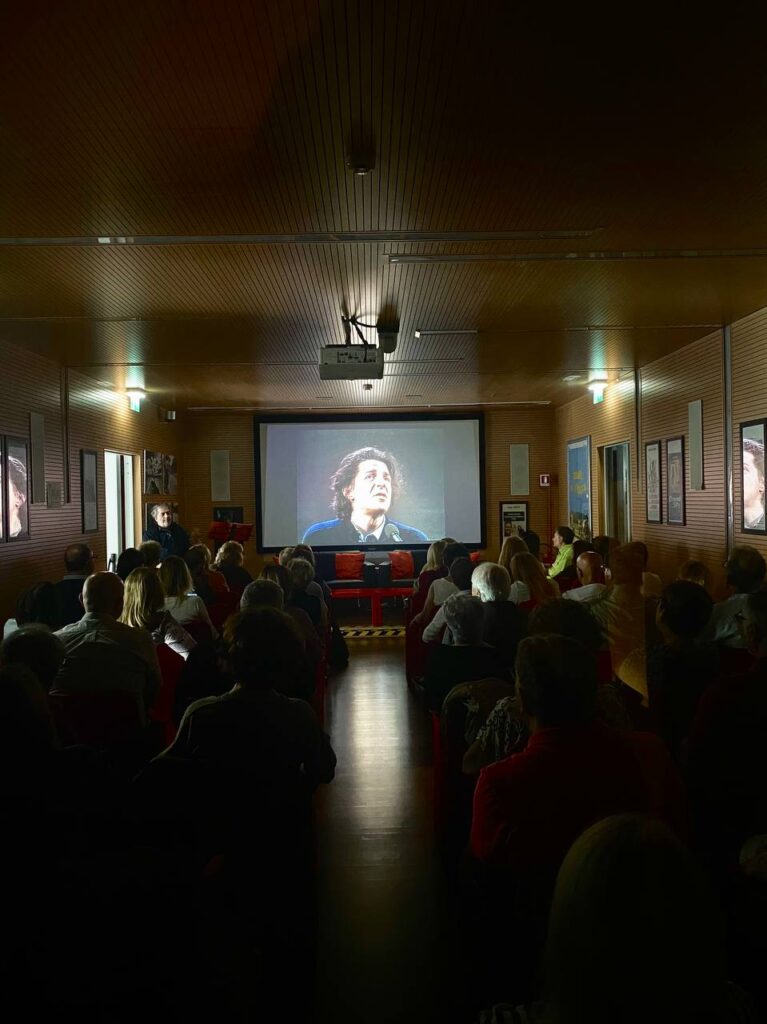 “Far finta di essere Gaber (e Luporini)”: il Club della Canzone D’Autore omaggia il grande Giorgio Gaber - dal 15 al 29 maggio 2023