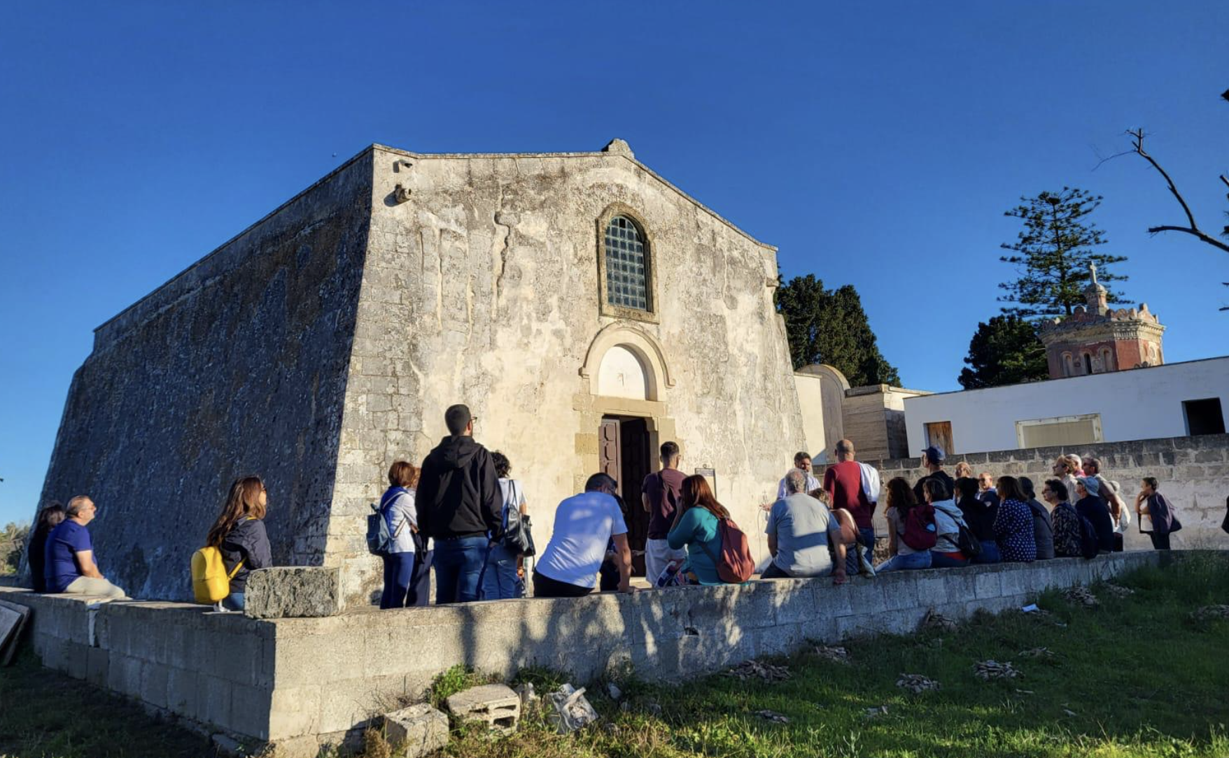 SULLE VIE DELL'OLIO E SULLE VIE DEL MIELE -  VISITE GUIDATE GRATUITE CON DEGUSTAZIONI DI PRODOTTI TIPICI organizzate dall'Infopoint di San Foca nel Salento