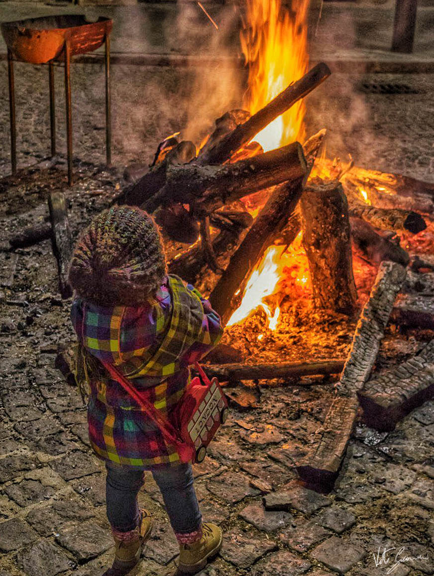 Quando il fuoco diventa festa: Roseto Valfortore celebra Sant'Antonio Abate