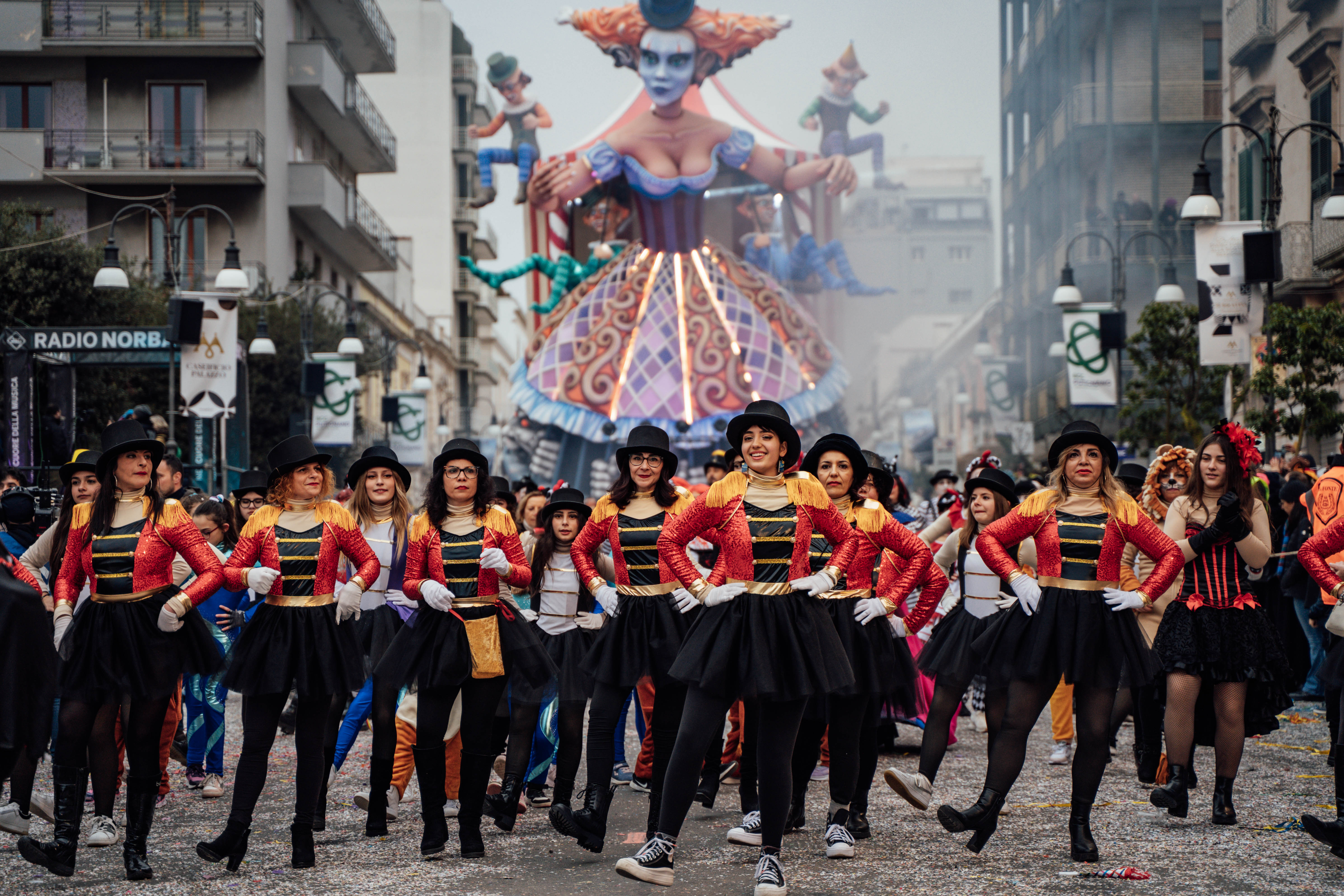 2ª Sfilata dei Carri allegorici - Carnevale di Putignano 2026