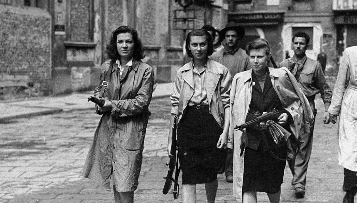 Astràgali Teatro celebra il 25 aprile con "La Resistenza. Canti per la festa della Liberazione"