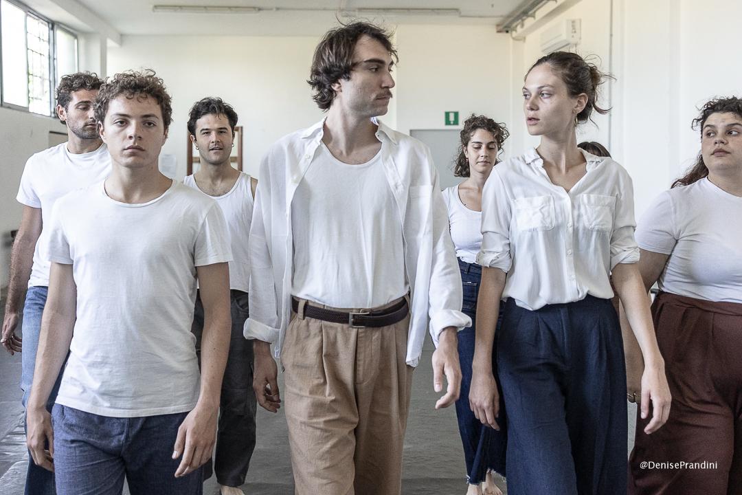 La città che sale Studio performativo - COLLETTIVO TU KÙUR