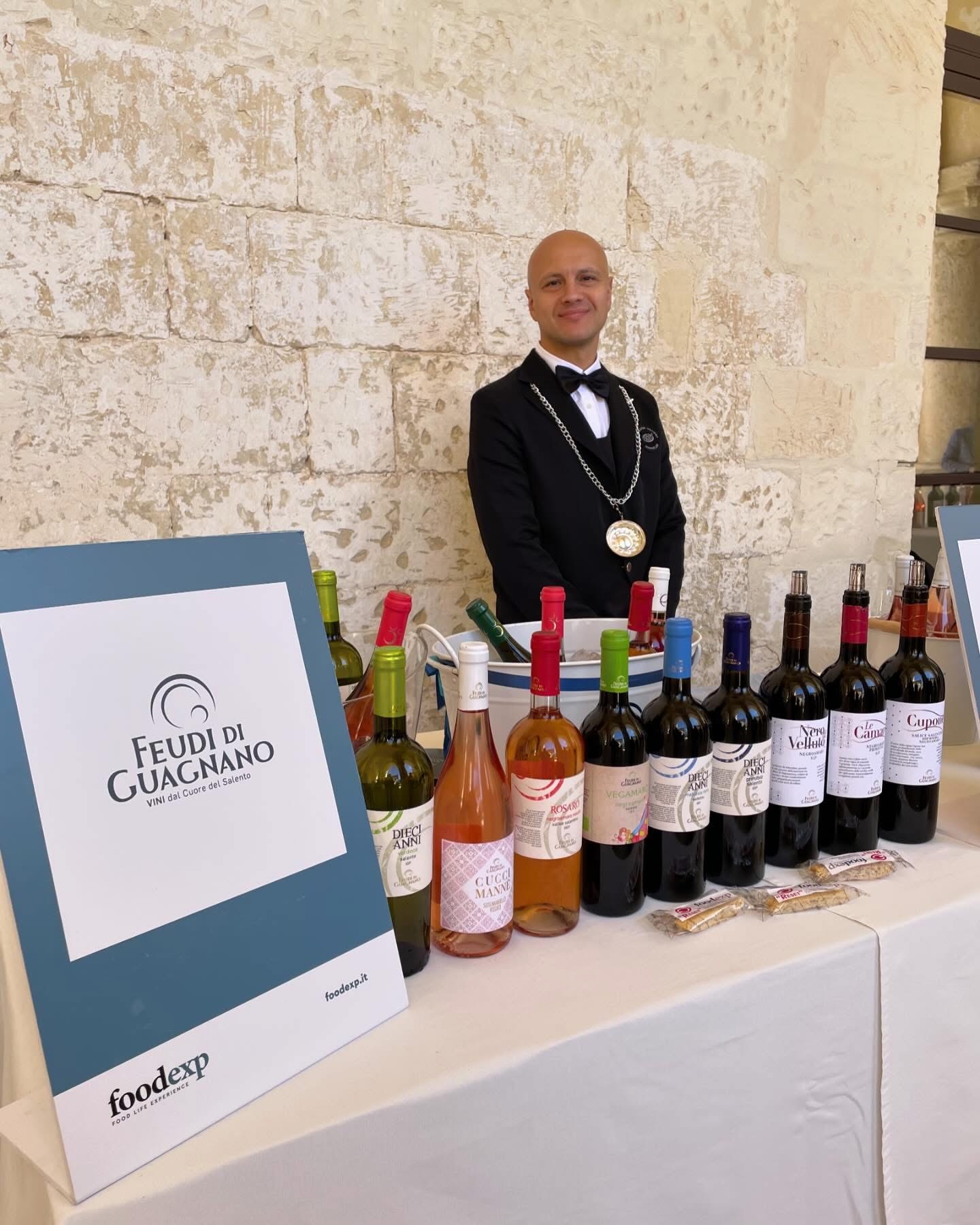 VIN-TOUR NELLE TERRE DEL NEGROAMARO